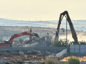 الاحتلال يهدم منازل ومنشآت فلسطينية في القدس وجنين وبيت لحم والخليل