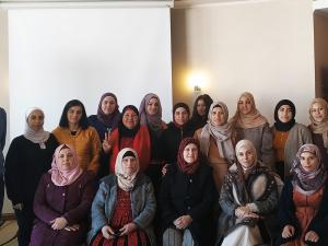  المشروبات الوطنية ترعى مشروع تمكين 25 ريادية المنفذ من إذاعة "نساء إف إم"