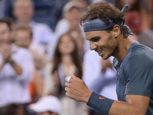 نادال يتأهل 