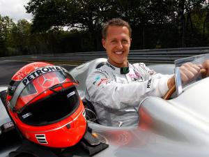 شوماخر يواجه "كفاحًا طويلًا" للشفاء