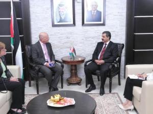 لقاء بحث سبل التعاون 
