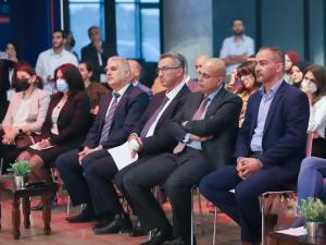 سعياً إلى تكريس التواجد الفلسطيني على خارطة الريادة الدولية... 