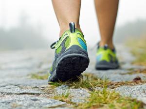 المشي البطيء