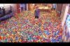 Embedded thumbnail for شاهد كيف يفاجئ هذا الرجل زوجته 