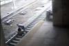 Embedded thumbnail for شرطي ينقذ رجلاً سقط على سكة قطار في آخر لحظة
